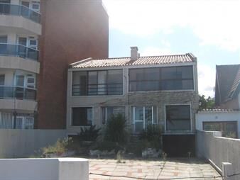 https://web5.gallito.com.uy/venta-terreno-primera-linea-rambla-malvin-inmuebles-28184906