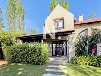 https://web5.gallito.com.uy/casa-en-venta-en-barrio-privado-pinares-inmuebles-26928113