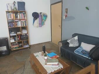 https://web5.gallito.com.uy/venta-apartamento-un-dormitorio-alquilado-con-renta-anual-8-inmuebles-28031659