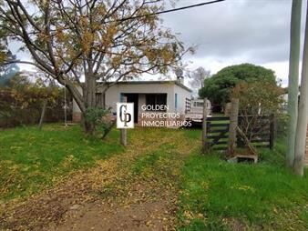 https://www.gallito.com.uy/casa-en-venta-2-dormitorios-en-las-toscas-inmuebles-27813053