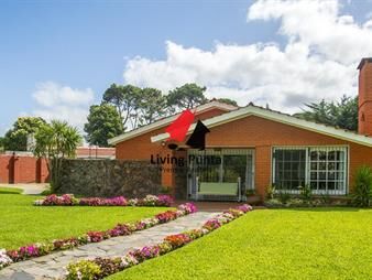 https://www.gallito.com.uy/en-venta-casa-de-3-dormitorios-en-punta-del-este-inmuebles-27840618