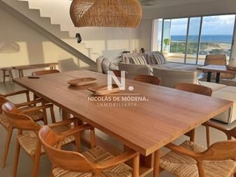 https://web5.gallito.com.uy/apartamento-en-venta-de-3-dormitorio-en-playa-inmuebles-24994229