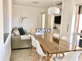 https://www.gallito.com.uy/apartamento-en-alquiler-inmuebles-27610151
