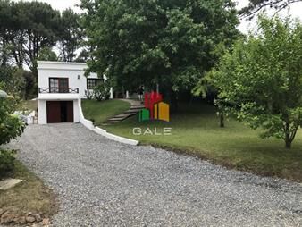 https://web5.gallito.com.uy/gradable-casa-en-zona-muy-tranquila-y-arbolada-inmuebles-28212915