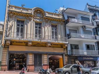 https://web5.gallito.com.uy/venta-de-gran-vivienda-en-centro-inmuebles-26724399