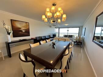 https://www.gallito.com.uy/apartamento-en-brava-3-dormitorios-inmuebles-27799269