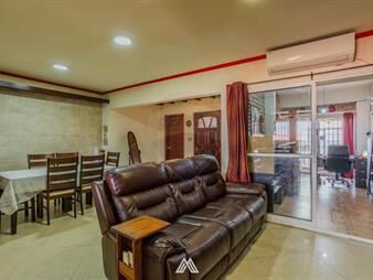 https://web5.gallito.com.uy/vendo-casa-apartamento-belvedere-con-garage-inmuebles-28213361