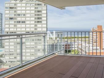https://web5.gallito.com.uy/elegancia-y-comodidad-a-pasos-del-mar-de-2-en-inmuebles-25036736