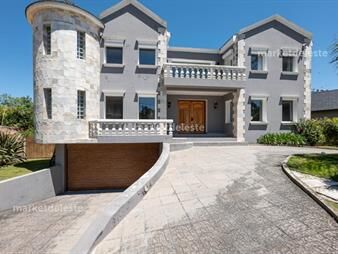 https://web5.gallito.com.uy/espectacular-casa-en-pinares-inmuebles-28200729