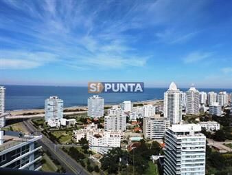 https://www.gallito.com.uy/penthouse-en-edificio-con-servicios-inmuebles-27608057