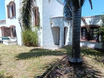 https://web5.gallito.com.uy/venta-casa-3-dormitorios-con-piscina-inmuebles-28192507
