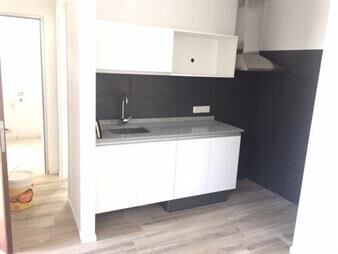 https://www.gallito.com.uy/apartamento-1-dormitorio-en-tres-cruces-inmuebles-28229723