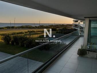 https://web5.gallito.com.uy/apartamento-en-alquiler-3-dormitorios-playa-brava-punta-inmuebles-25043125