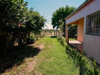 https://web5.gallito.com.uy/venta-dos-casas-dos-dormitorios-paso-de-la-arena-inmuebles-28249883