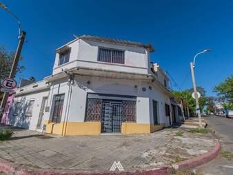https://web5.gallito.com.uy/venta-local-comercial-en-el-cerrito-inmuebles-28076450