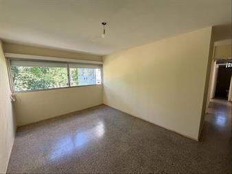 https://web5.gallito.com.uy/hermoso-apartamento-como-a-estrenar-complejo-euskalerria-7-inmuebles-28253980