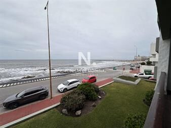 https://web5.gallito.com.uy/en-venta-apartamento-de-2-dormitorios-en-punta-inmuebles-28237032