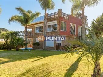 https://www.gallito.com.uy/venta-casa-3-dormitorios-en-pinares-playa-mansa-inmuebles-28257906