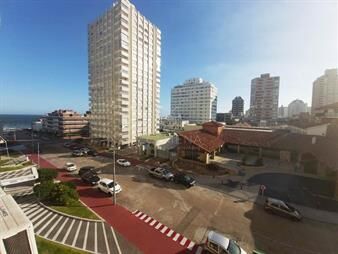 https://web5.gallito.com.uy/apartamento-en-venta-en-peninsula-punta-del-inmuebles-27195668