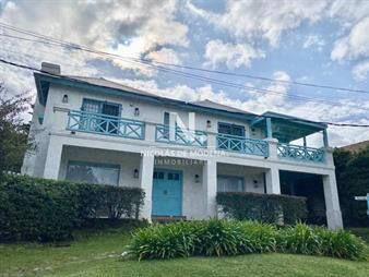 https://web5.gallito.com.uy/en-venta-casa-de-2-plantas-con-3-dormitorios-en-y-inmuebles-28266403