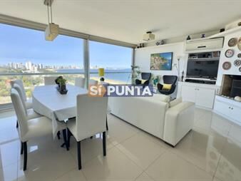 https://www.gallito.com.uy/playa-mansa-apartamento-en-alquiler-4-dormitorios-inmuebles-27608869