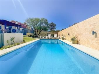 https://web5.gallito.com.uy/casa-en-mansa-3-dormitorios-y-piscina-inmuebles-26158233