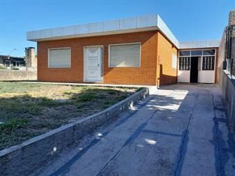 https://web5.gallito.com.uy/venta-casa-3-dormitorios-piedras-blancas-inmuebles-28286857