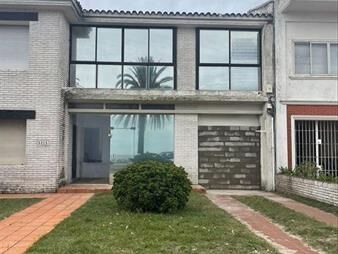 https://www.gallito.com.uy/venta-casa-en-punta-gorda-sobre-rambla-inmuebles-28283493