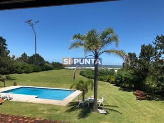 https://www.gallito.com.uy/en-solanas-hermosa-casa-primera-linea-al-mar-inmuebles-27610002
