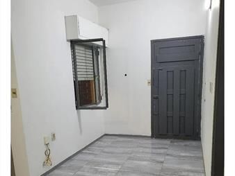 https://web5.gallito.com.uy/apto-en-venta-con-renta-1-dormitorio-1-baño-y-inmuebles-27406646