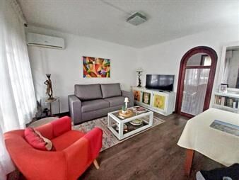 https://web5.gallito.com.uy/casa-en-venta-de-2-dormitorios-y-terraza-en-pocitos-inmuebles-28264103