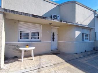 https://www.gallito.com.uy/casa-en-venta-en-el-centro-de-juan-lacaze-inmuebles-28302124