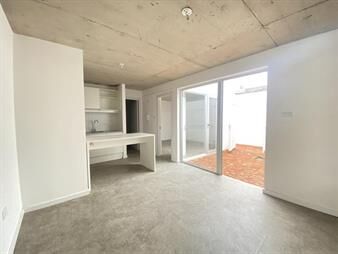 https://web5.gallito.com.uy/alquiler-apartamento-de-1-dormitorio-con-garaje-patio-y-par-inmuebles-28229500