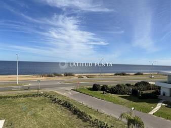 https://web5.gallito.com.uy/apartamento-frente-al-mar-2-dormitorios-y-inmuebles-26165705