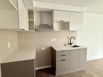 https://www.gallito.com.uy/alquiler-apartamento-monoambiente-con-terraza-en-palermo-a-inmuebles-28312835