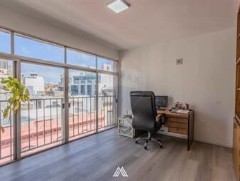 https://www.gallito.com.uy/venta-oficina-con-renta-con-garage-ciudad-vieja-inmuebles-28313341