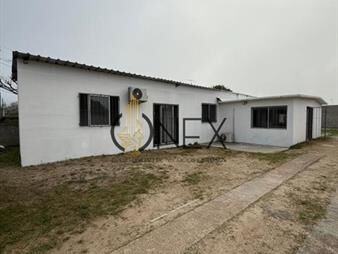https://www.gallito.com.uy/se-vendo-hermosa-casa-en-salinas-norte-inmuebles-27980958