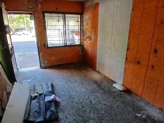 https://www.gallito.com.uy/casa-en-venta-con-locales-comerciales-a-reciclar-barrio-sur-inmuebles-28302125