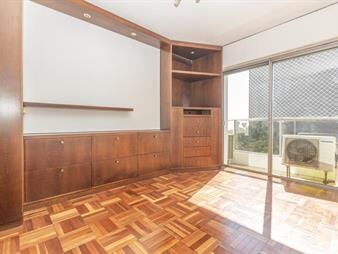 https://www.gallito.com.uy/apartamento-en-venta-3-dormitorios-3-baños-en-el-corazon-inmuebles-28296811