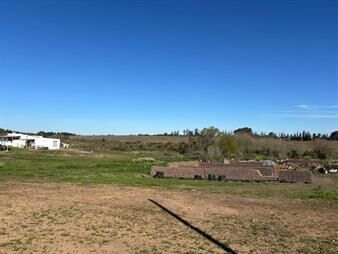 https://www.gallito.com.uy/venta-de-terreno-en-barrio-talar-pando-inmuebles-28317565