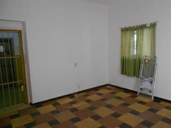 https://web5.gallito.com.uy/apto-interior-de-1-dorm-tercer-piso-por-escalera-en-luis-inmuebles-28106753