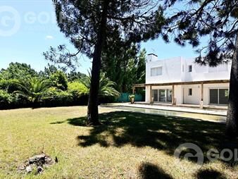 https://www.gallito.com.uy/venta-de-casa-en-el-pinar-4-dormitorios-inmuebles-28321126