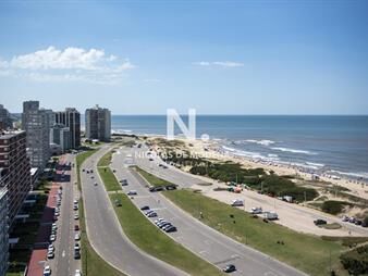 https://www.gallito.com.uy/hermoso-pent-house-en-torre-imperiale-venta-en-inmuebles-25035094