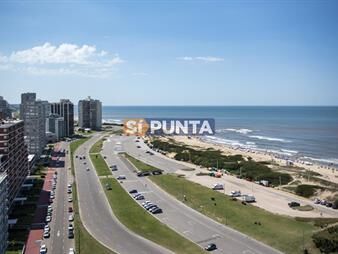 https://web5.gallito.com.uy/hermoso-pent-house-en-torre-imperiale-venta-en-inmuebles-27727308