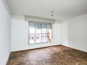https://www.gallito.com.uy/apartamento-en-alquiler-inmuebles-27318438