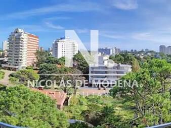 https://web5.gallito.com.uy/vende-apartamento-en-brava-punta-del-este-de-3-inmuebles-26489143